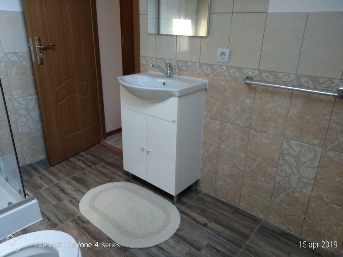 Casa Suzy & Roxy Apartment Arpasu de Jos Ngoại thất bức ảnh