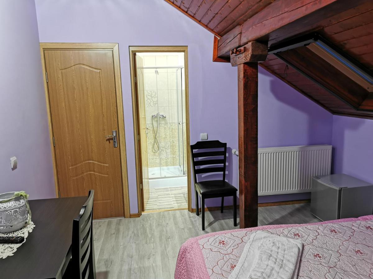 Casa Suzy & Roxy Apartment Arpasu de Jos Ngoại thất bức ảnh